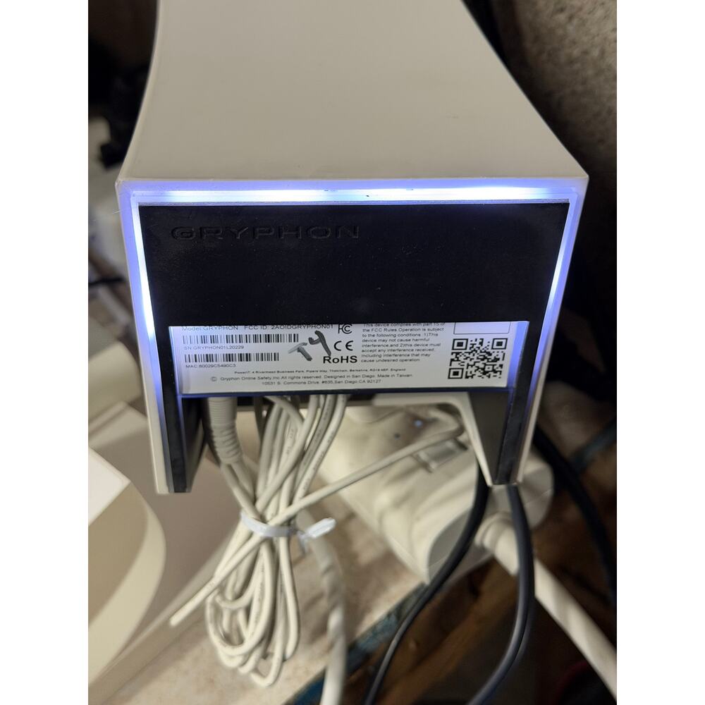 Gryphon Tower Tri-Band Super-Fast Mesh WiFi Router – Advanced Parental Controls - Picture 8 of 8